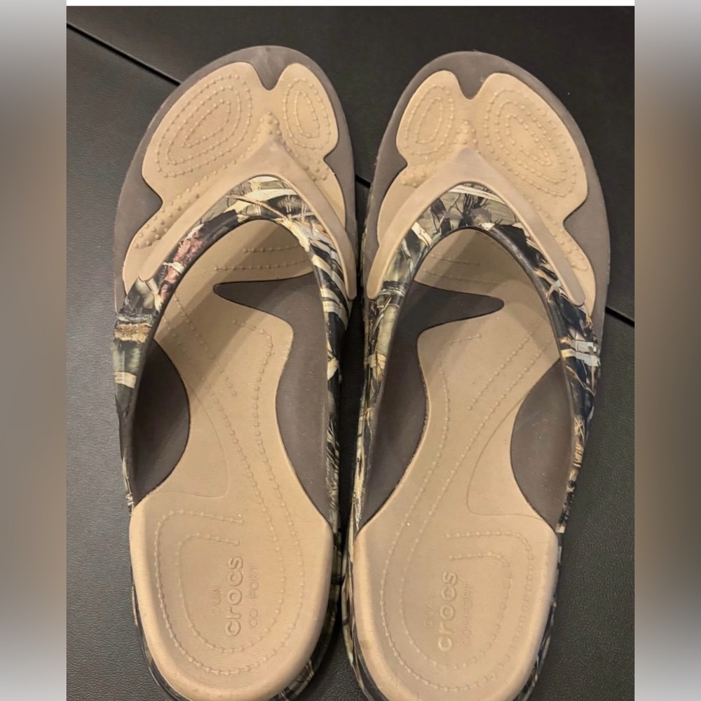 Crocs. Mens Camo.
